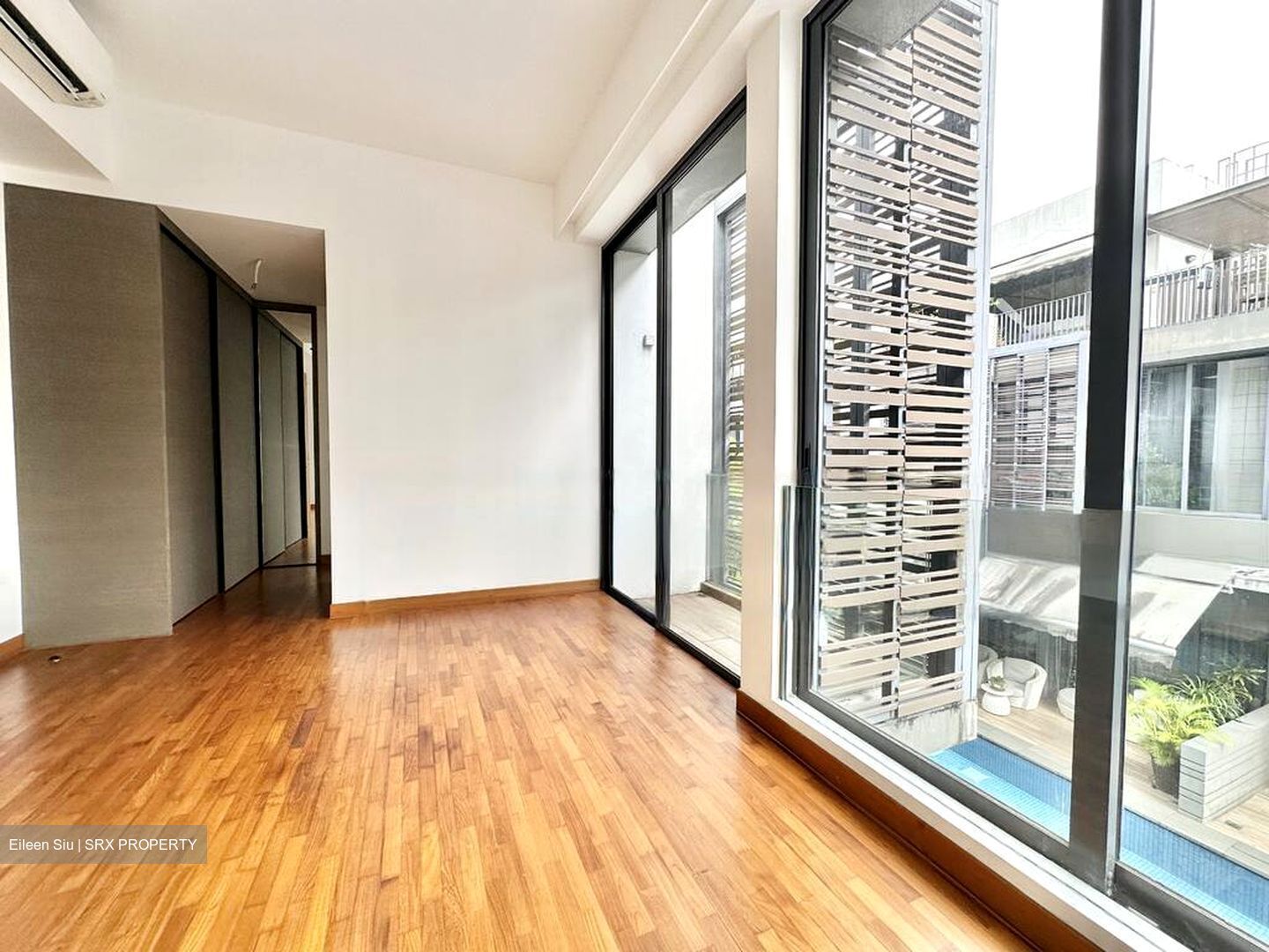 Sunrise Avenue (D28), Terrace #448570741